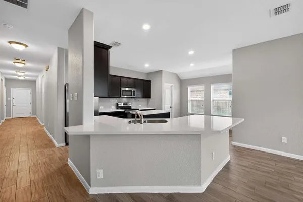 $294,900 | 104 Acadia Lane, Forney, TX 75126