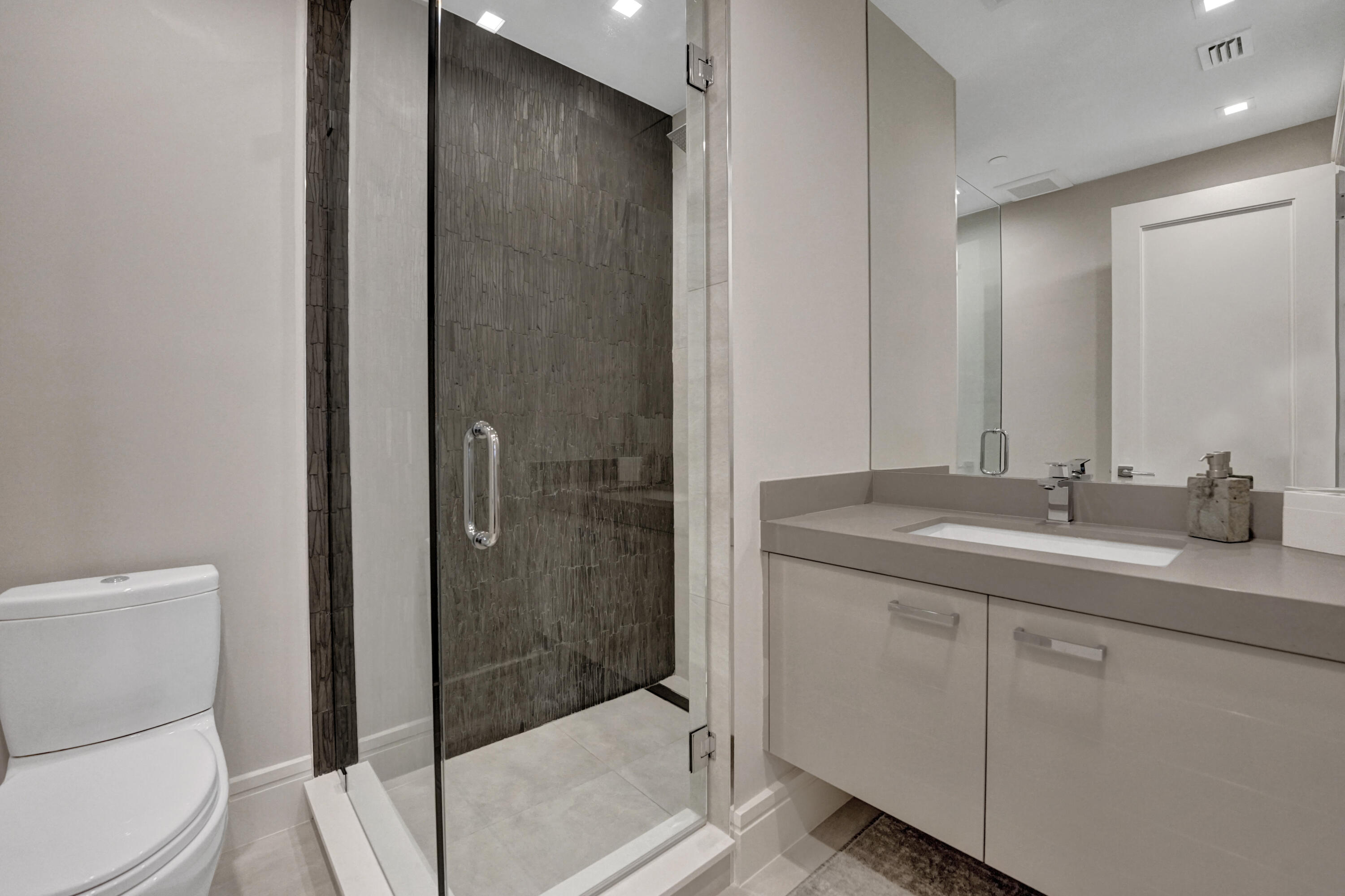 1017 Bucida Road Delray Beach, FL 33483 - Photo 46 of 74 RJP08605