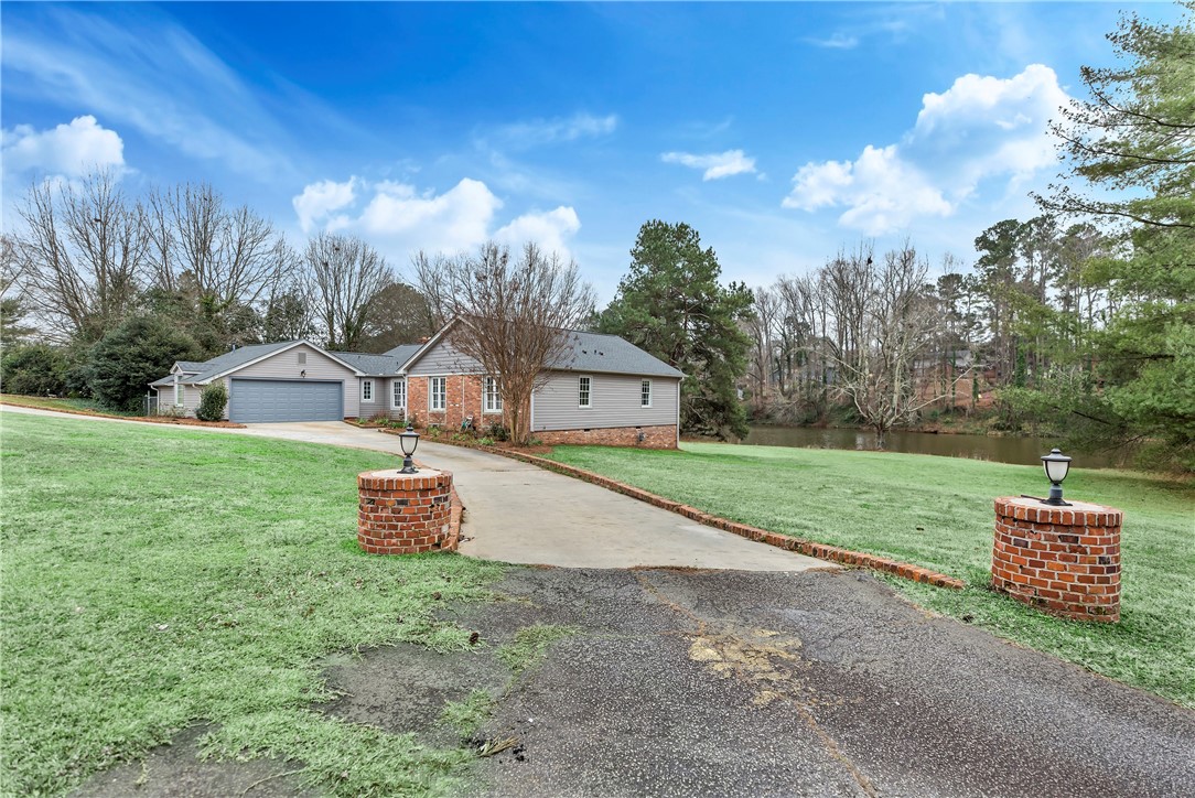 1200 Wendover Way Anderson, SC 29621 - Photo 1 of 9