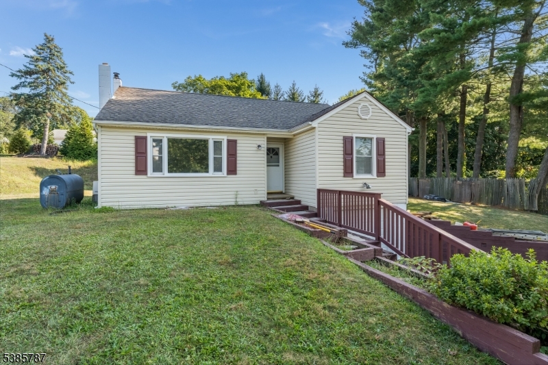 4 Lingert Avenue Clinton, NJ 08809 - Photo 26 of 43