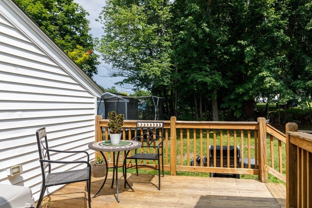 57 5th Street Gardner, MA 01440 - Photo 15 of 18