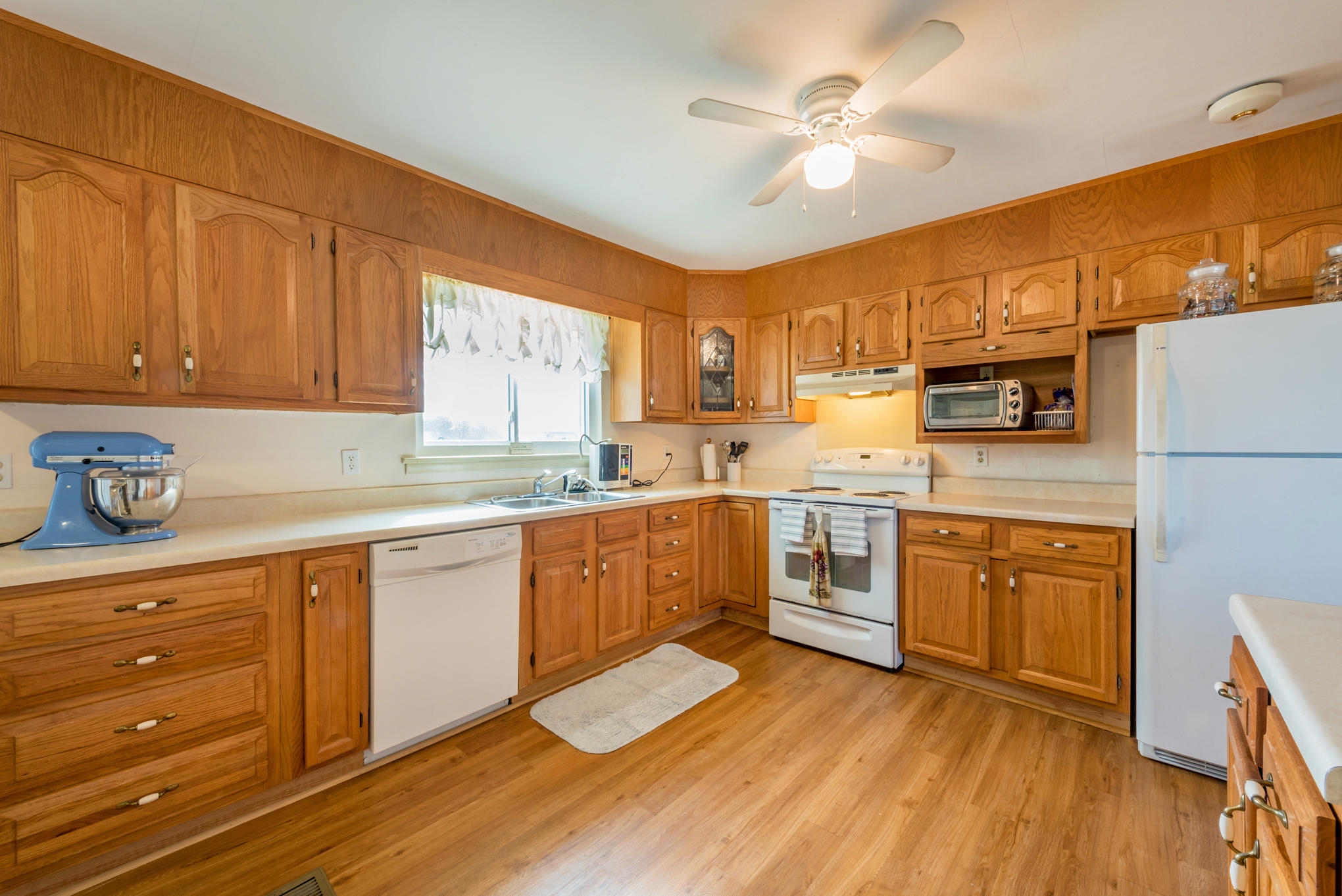122 East Huntington Road Rossville, GA 30741 - Photo 10 of 29 DSC_2196-28
