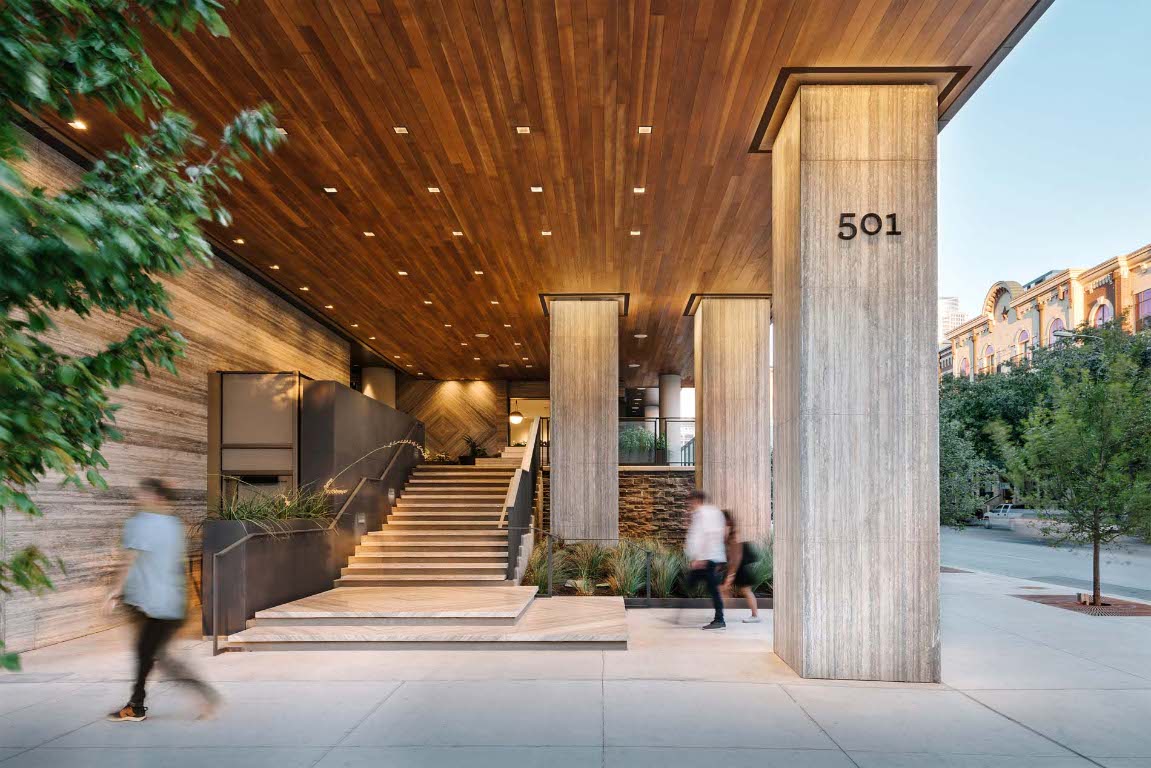 501 West Avenue, Unit 1802 Austin, TX 78701 - Photo 20 of 35 a view of outdoor space with seating area