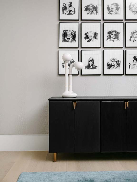 501 West Avenue, Unit 1802 Austin, TX 78701 - Photo 35 of 35 a view of painting and wooden floor