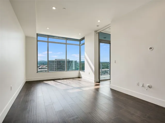 $3,999 | 501 West Avenue, Unit 1802, Austin, TX 78701