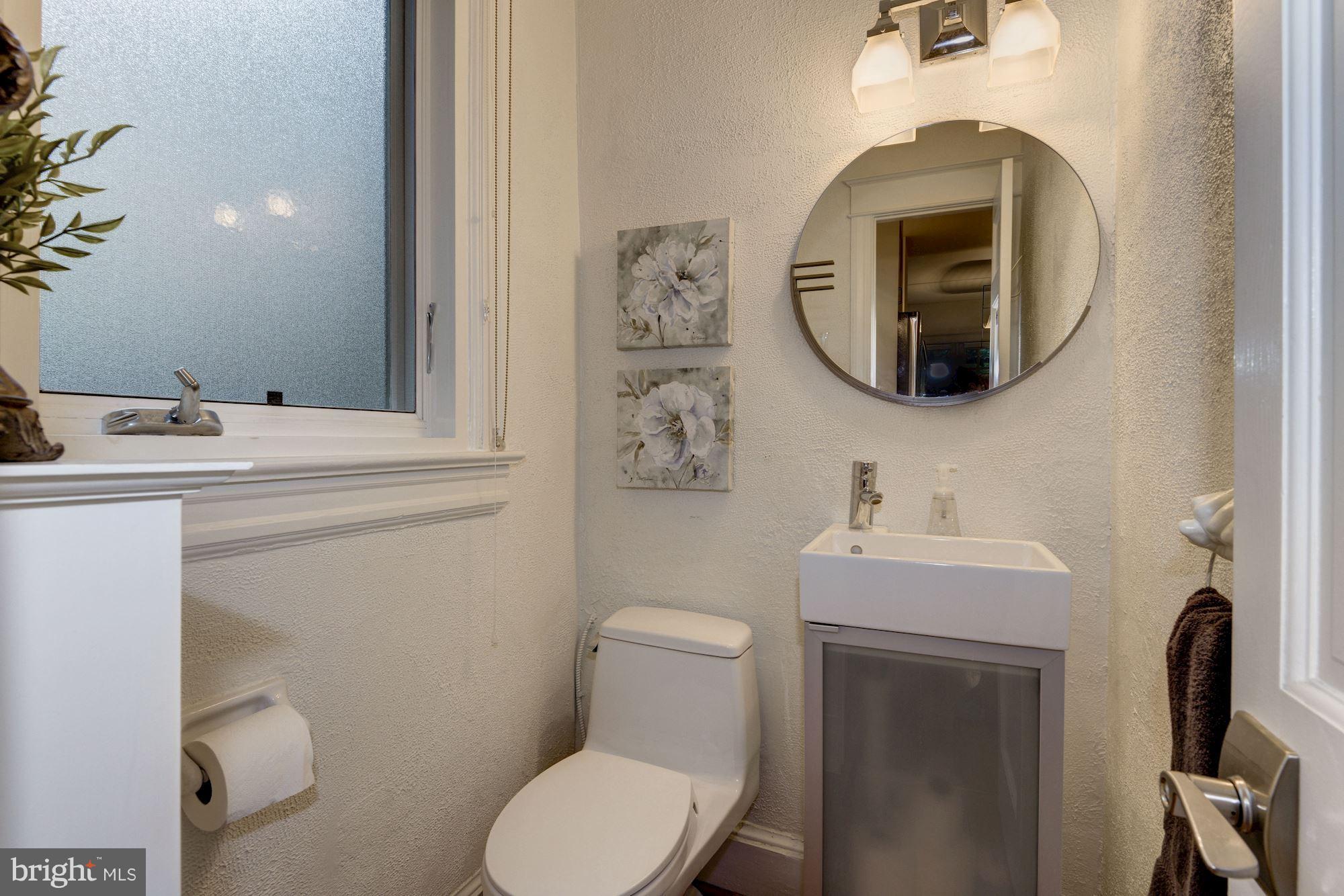 4518 30th Street Northwest Washington, DC 20008 - Photo 15 of 30 Bath