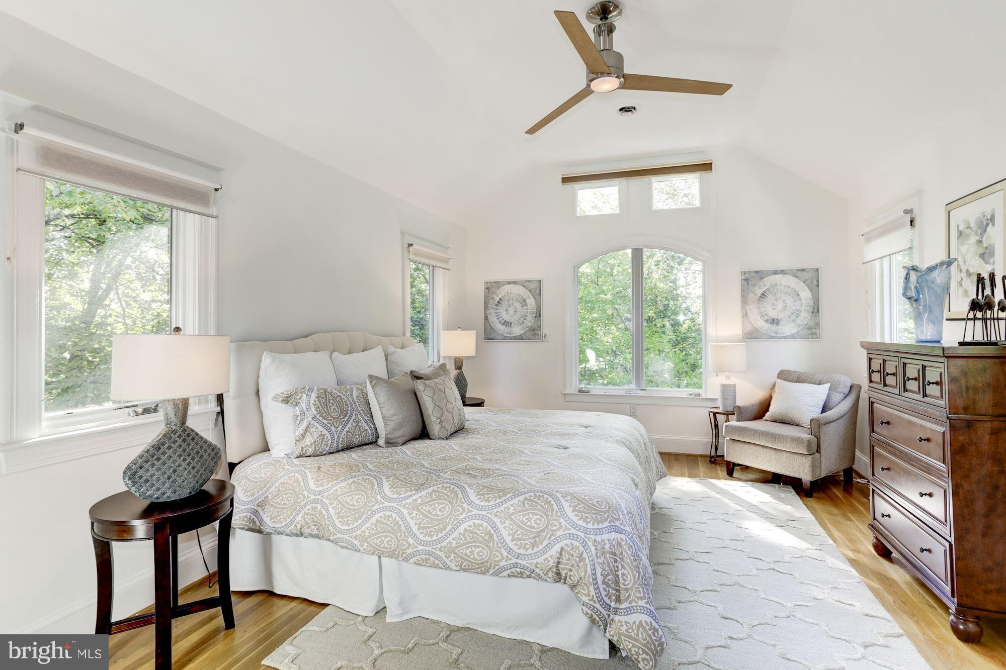 4518 30th Street Northwest Washington, DC 20008 - Photo 18 of 30 Bedroom (Master)