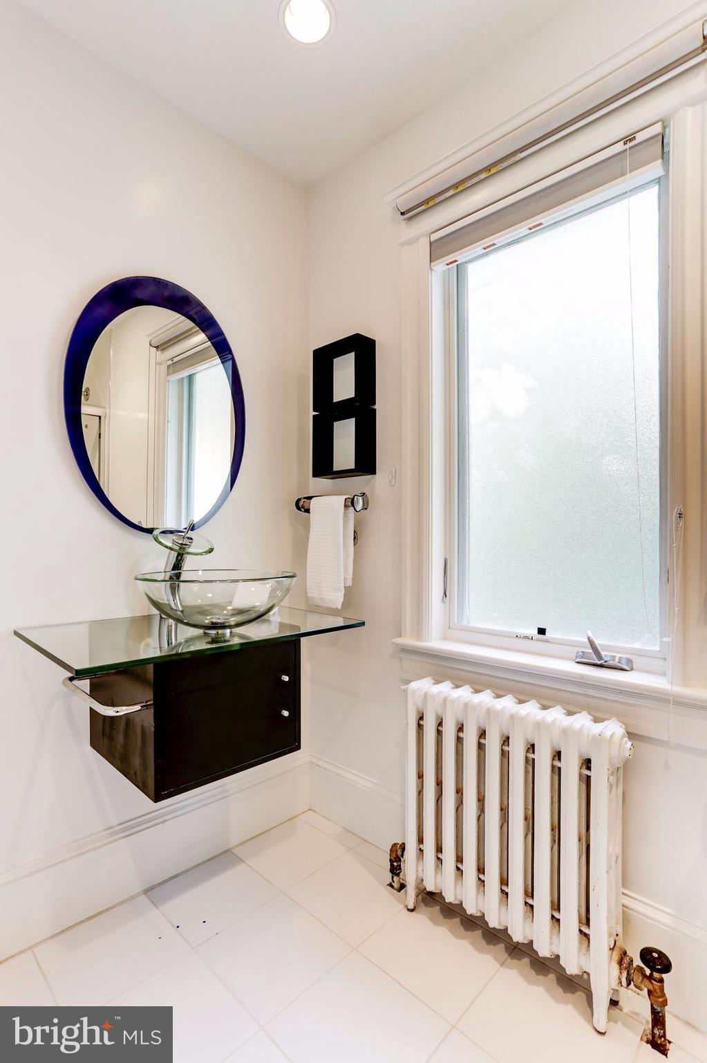 4518 30th Street Northwest Washington, DC 20008 - Photo 22 of 30 Bath