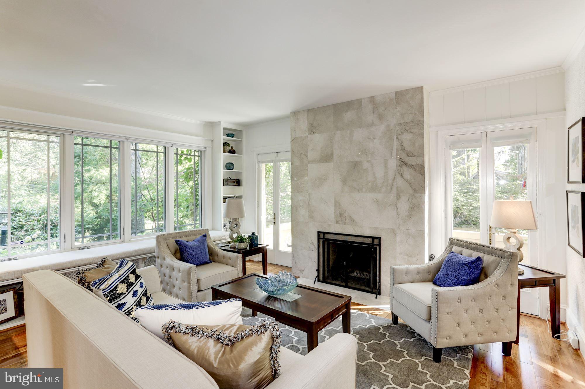 4518 30th Street Northwest Washington, DC 20008 - Photo 5 of 30 Living Room