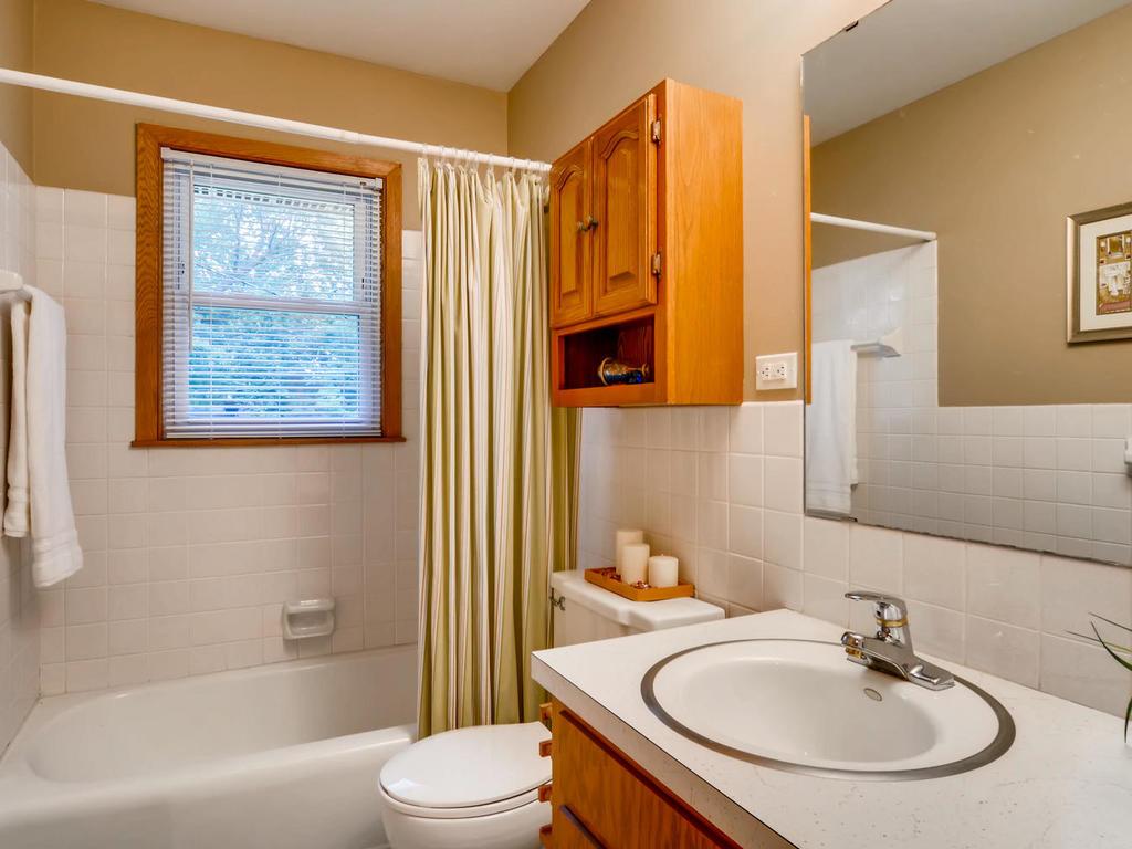 561 Rosedale Road Northeast Spring Lake Park, MN 55432 - Photo 17 of 27 Gallery Image 17