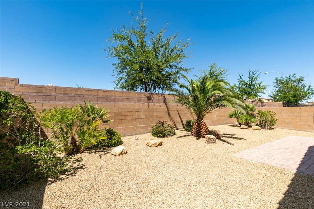 4512 Silverwind Road North Las Vegas, NV 89031 - Photo 34 of 36 Gallery Image 34