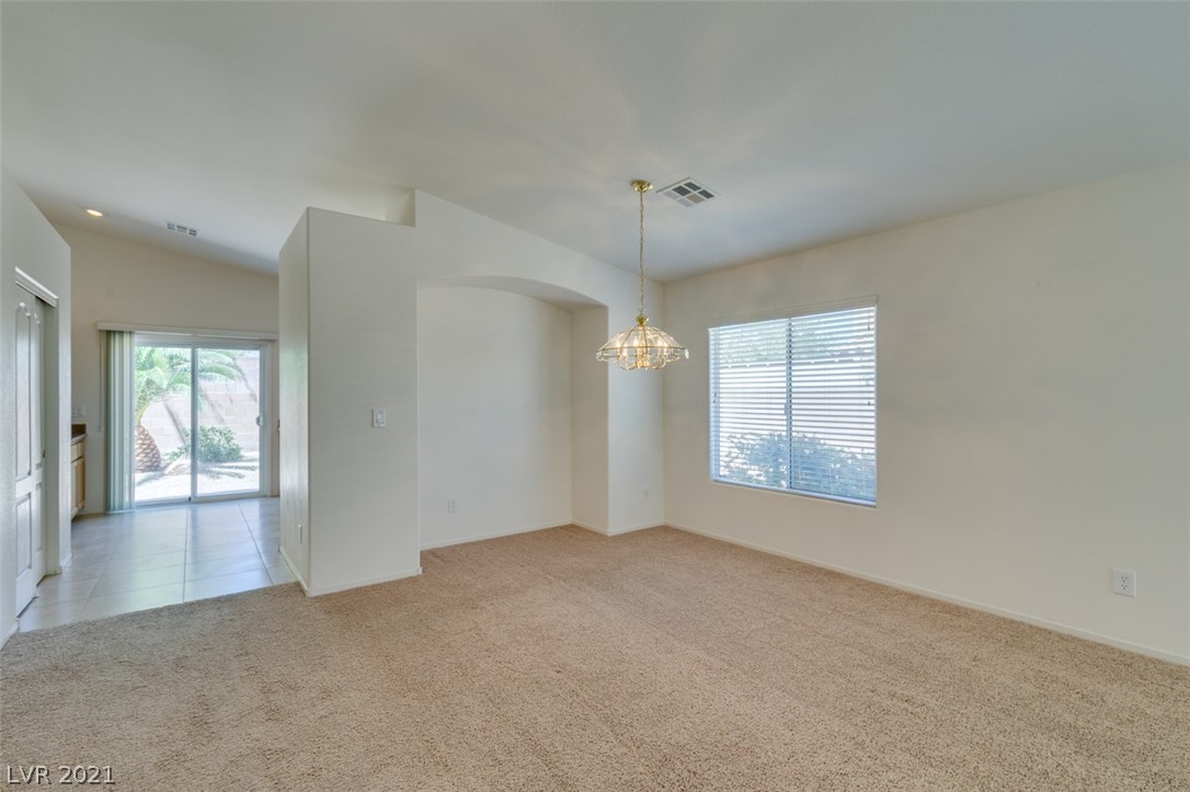 4512 Silverwind Road North Las Vegas, NV 89031 - Photo 8 of 36 Gallery Image 8