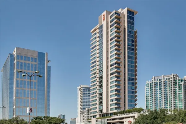 $4,300 | 2200 Victory Avenue, Unit 707, Dallas, TX 75202