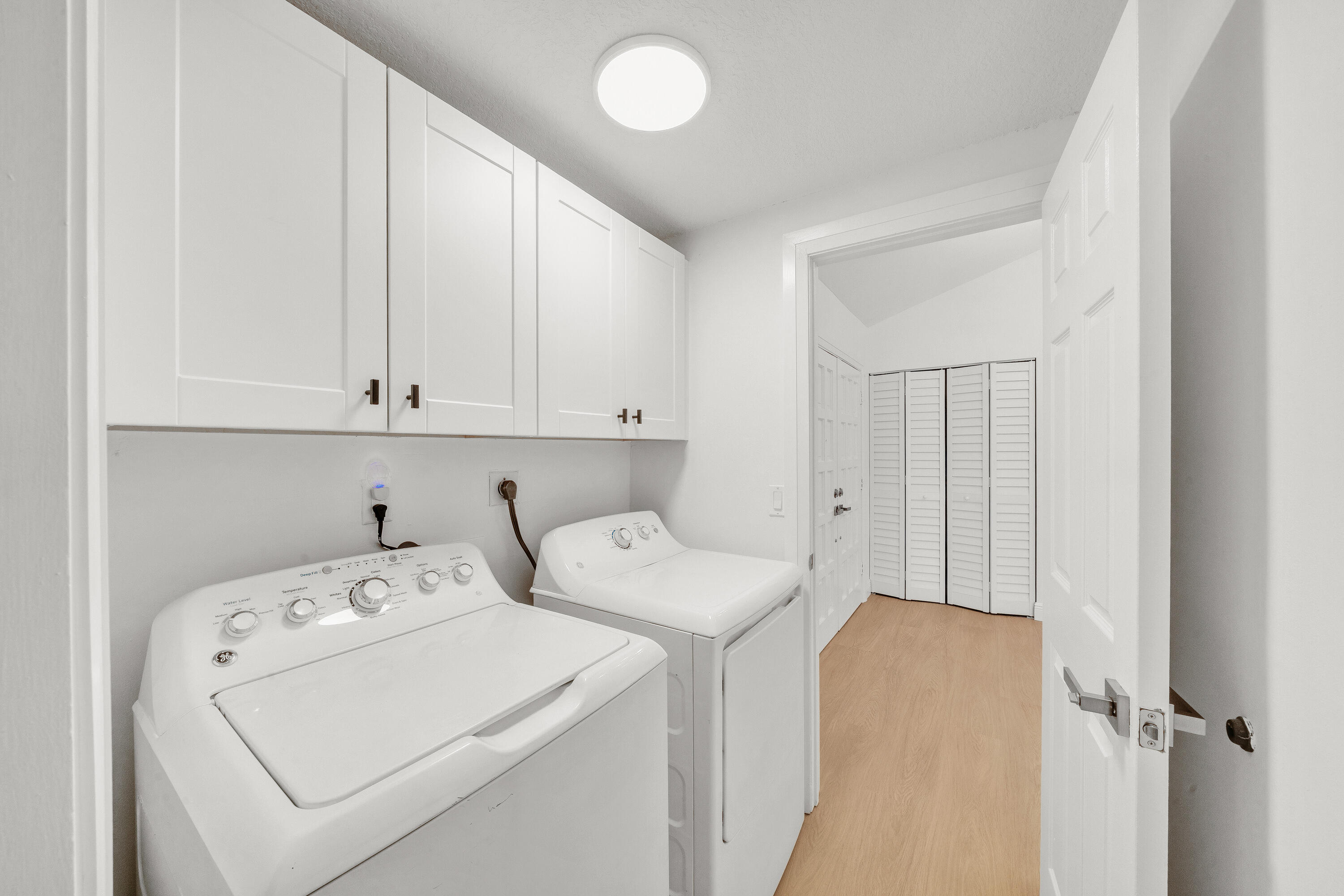 4854 Acorn Drive Boca Raton, FL 33487 - Photo 67 of 74 23 Laundry Room