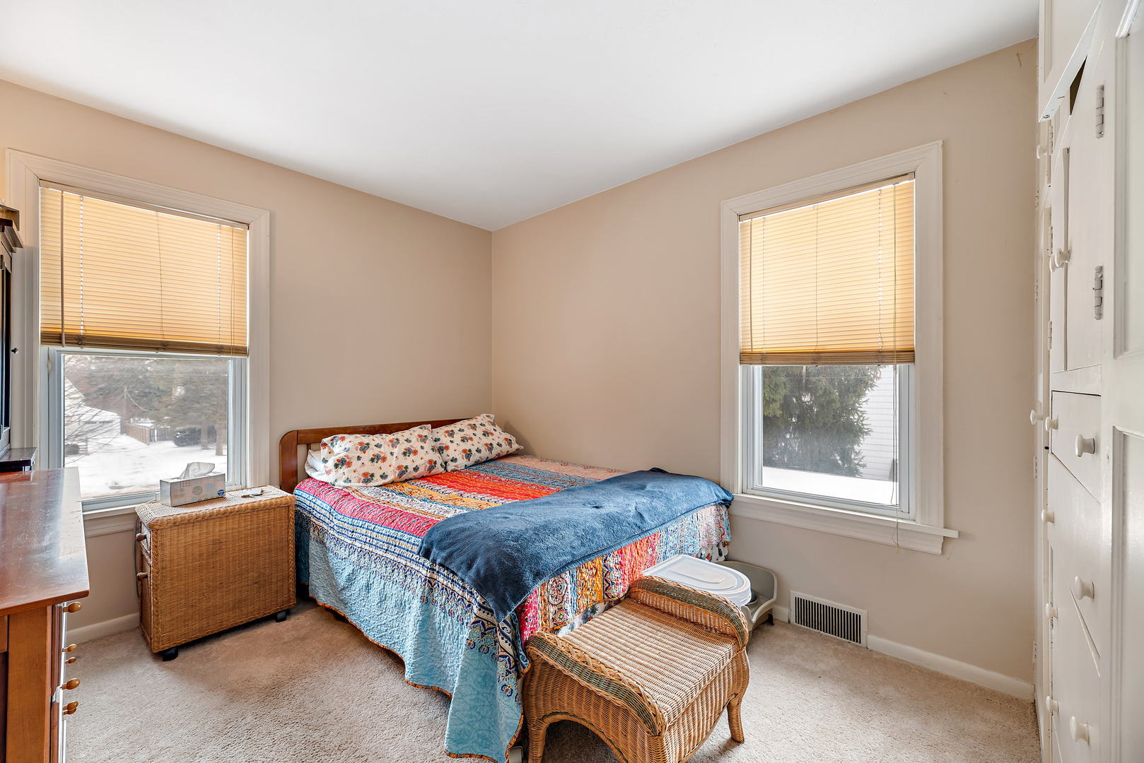 1332 Edgewood Road Lake Forest, IL 60045 - Photo 16 of 31