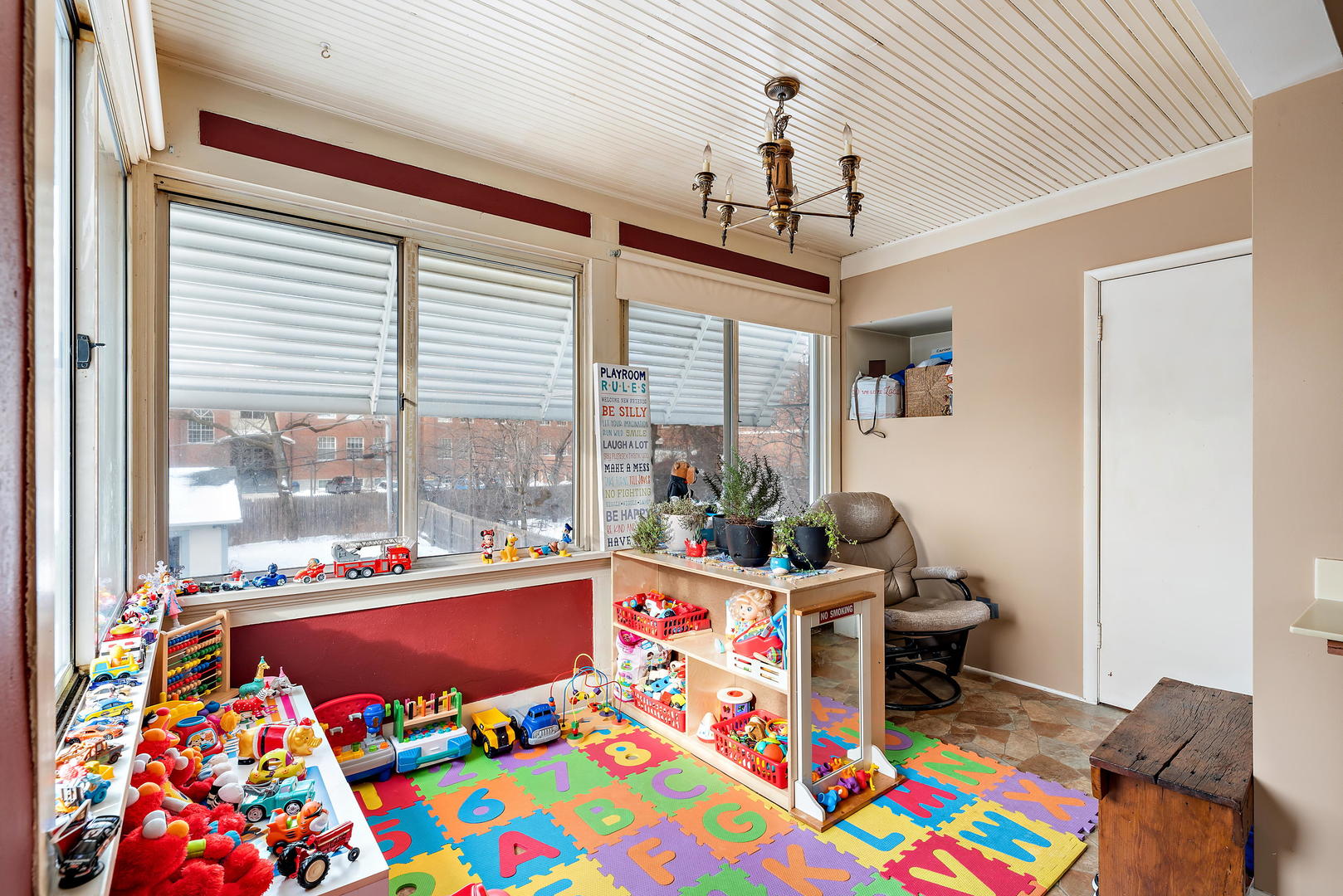1332 Edgewood Road Lake Forest, IL 60045 - Photo 20 of 31