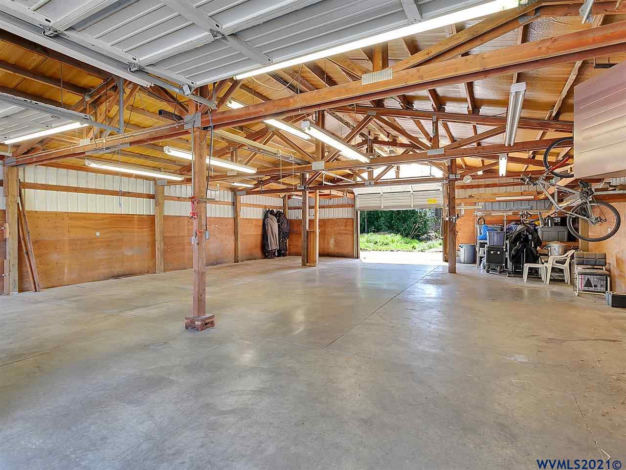 11760 Southwest Campbell Road Hillsboro, OR 97123 - Photo 31 of 42
