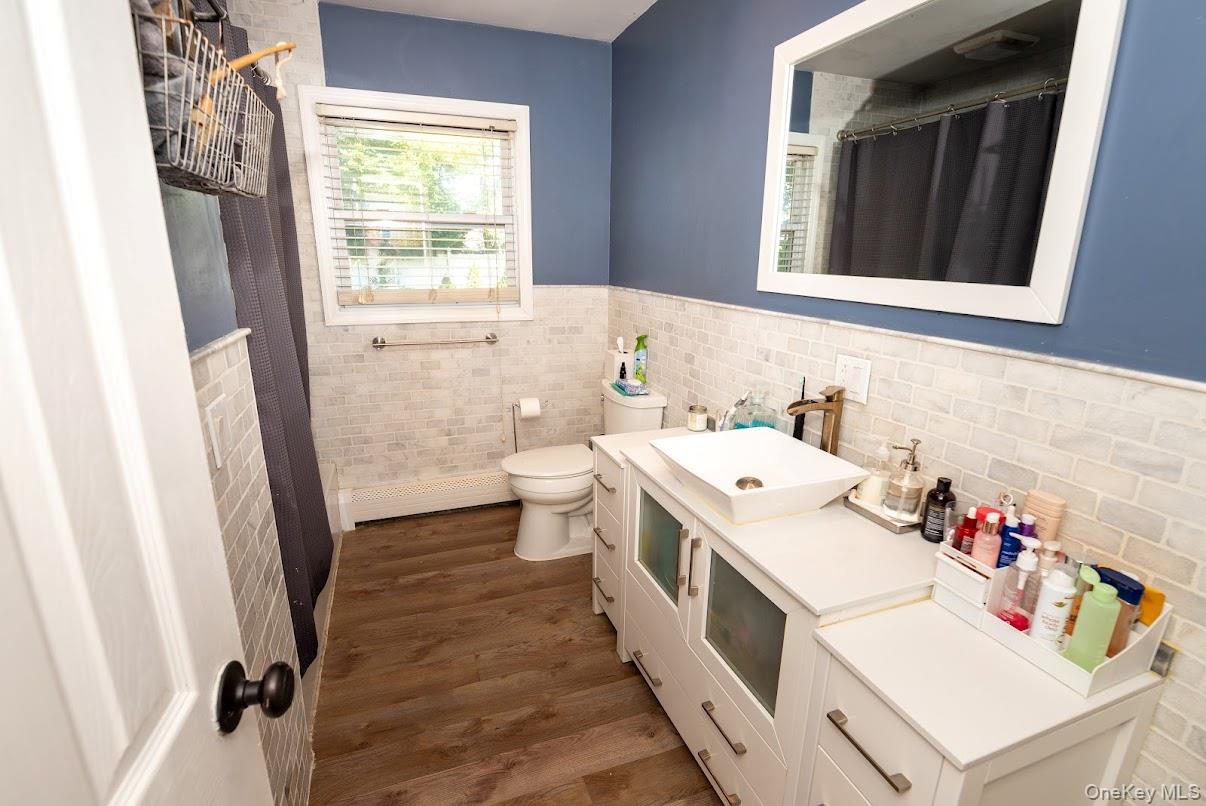 23 Martin Road South Bethpage, NY 11714 - Photo 9 of 24
