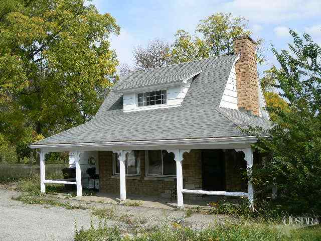 8134 Auburn Road Fort Wayne, IN 46825 - Photo 2 of 19 Gallery Image 2