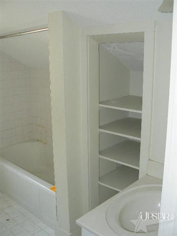 8134 Auburn Road Fort Wayne, IN 46825 - Photo 14 of 19 Gallery Image 14