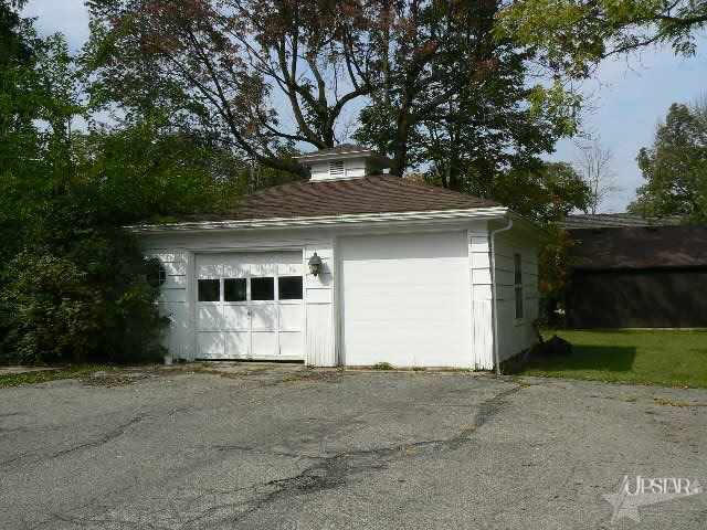 8134 Auburn Road Fort Wayne, IN 46825 - Photo 3 of 19 Gallery Image 3