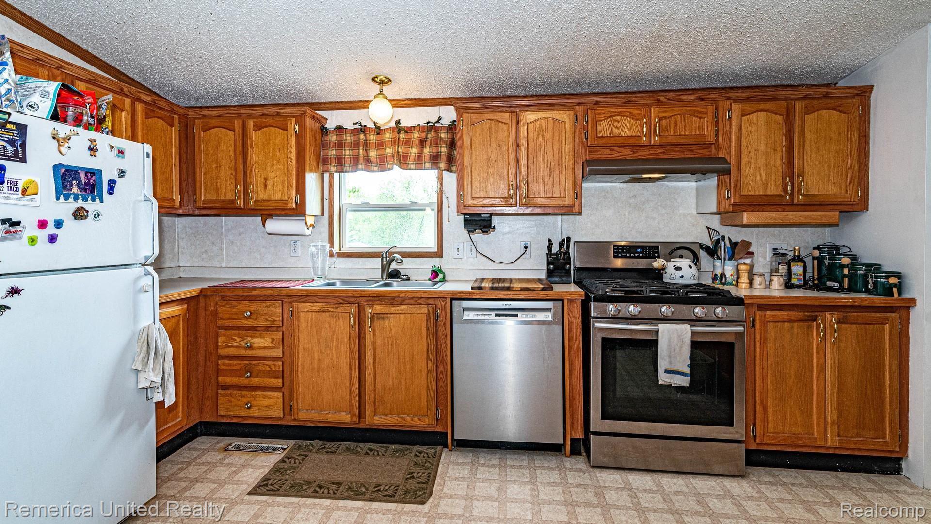 18760 Wasson Road Gregory, MI 48137 - Photo 20 of 51 022_22.jpg