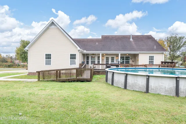 $514,900 | 148 Hailey Ridge Lane, Gainesboro, TN 38562