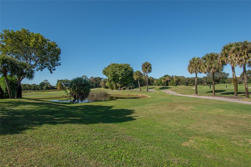 1612 Bridgewood Drive, Unit 1612 Boca Raton, FL 33434 - Photo 38 of 38 a view of a park