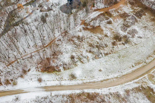 $170,000 | 1933 Percy Lane, Highland, MI 48357