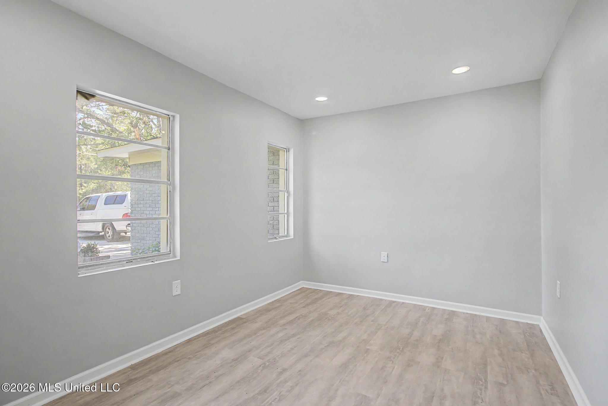 9424 Daisy Vestry Road, Unit 2 Biloxi, MS 39532 - Photo 10 of 14 Unit B- 3 bed (9)