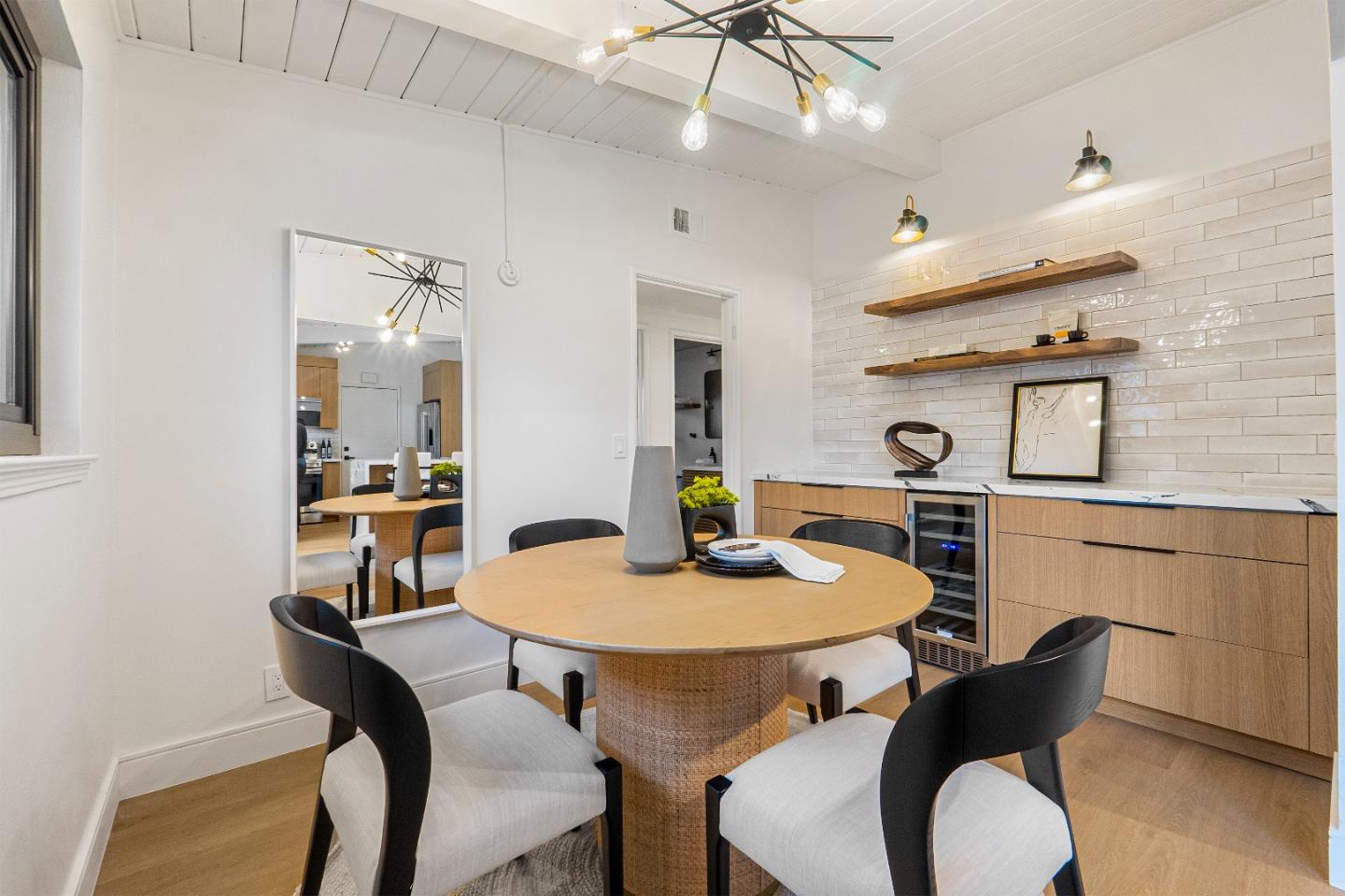 369 Ruth Avenue Mountain View, CA 94043 - Photo 10 of 33 a dining room with furniture and window