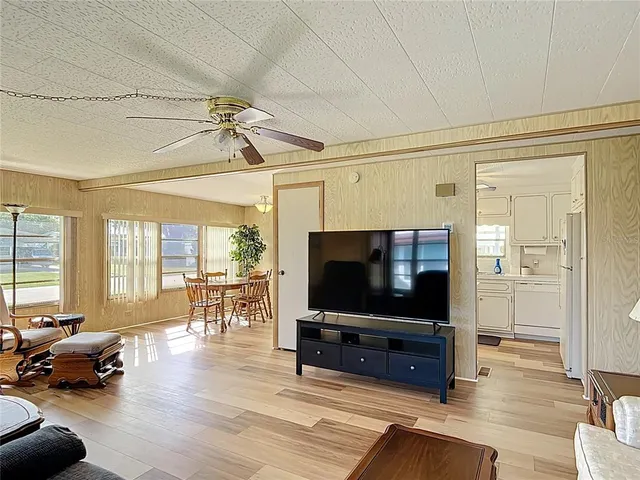 $139,000 | 1129 Elkhart Circle, Tavares, FL 32778