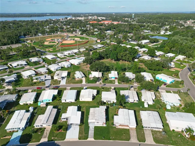 $139,000 | 1129 Elkhart Circle, Tavares, FL 32778