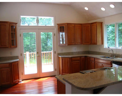 12 Turner Road Marblehead, MA 01945 - Photo 4 of 7