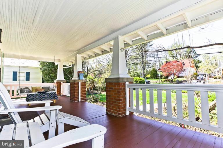 1506 Highland Drive Silver Spring, MD 20910 - Photo 2 of 29 Porch