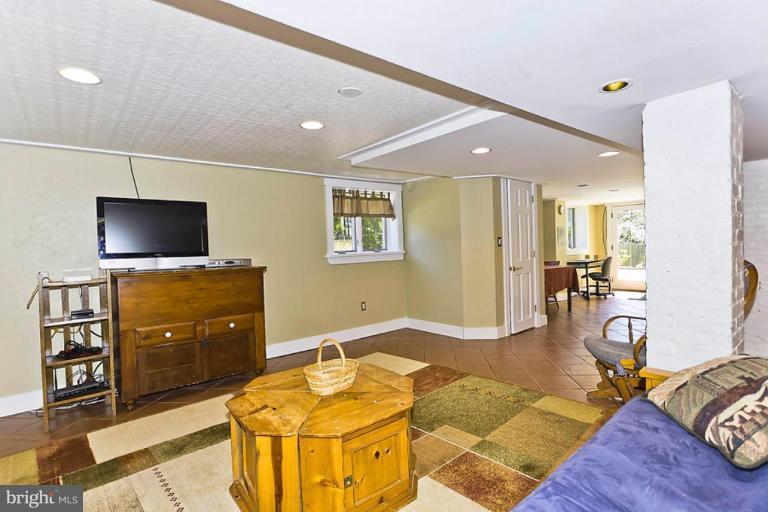 1506 Highland Drive Silver Spring, MD 20910 - Photo 27 of 29 Basement #2