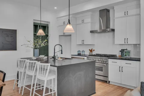 $869,900 | 1623 A Northview Avenue, Nashville, TN 37216