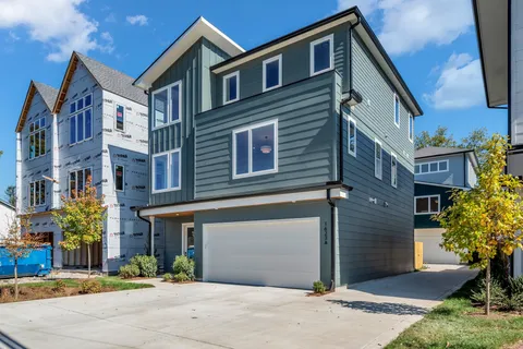 $869,900 | 1623 A Northview Avenue, Nashville, TN 37216