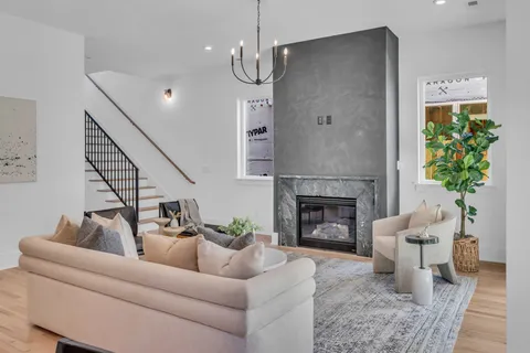 $869,900 | 1623 A Northview Avenue, Nashville, TN 37216