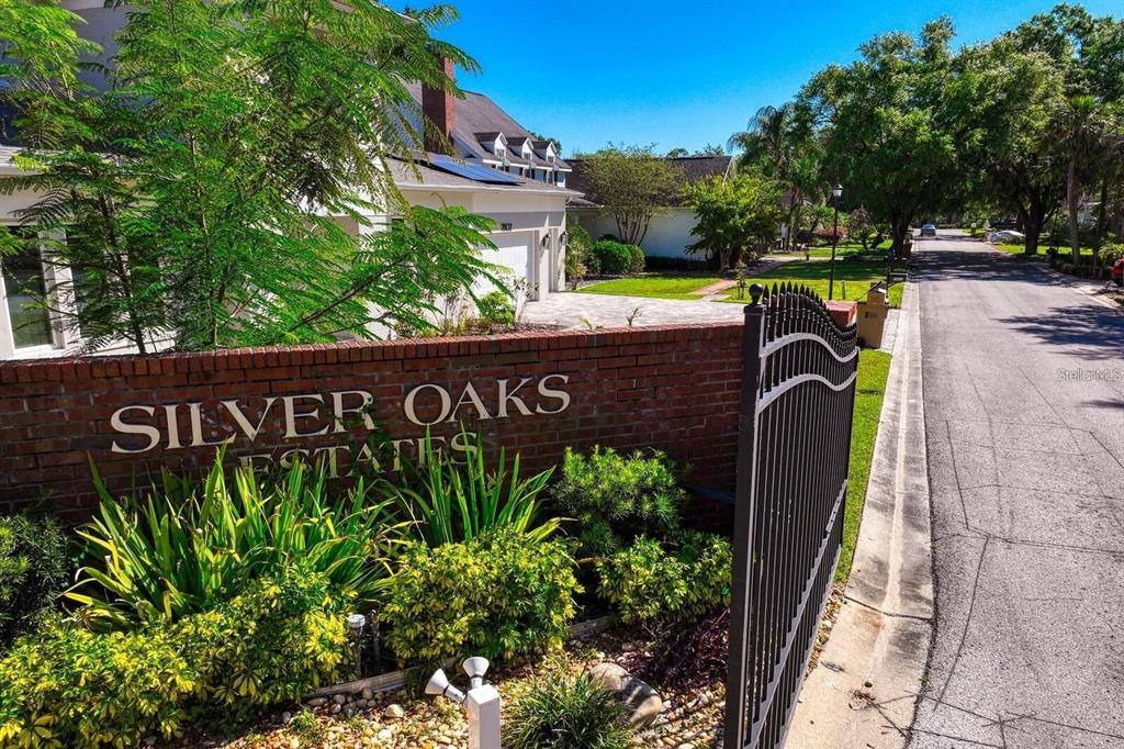 7810 Terrace Oaks Court Temple Terrace, FL 33617 - Photo 8 of 18 a view of a street sign