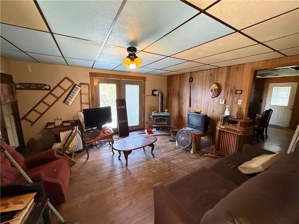 213 Gates Road Adah, PA 15410 - Photo 3 of 16
