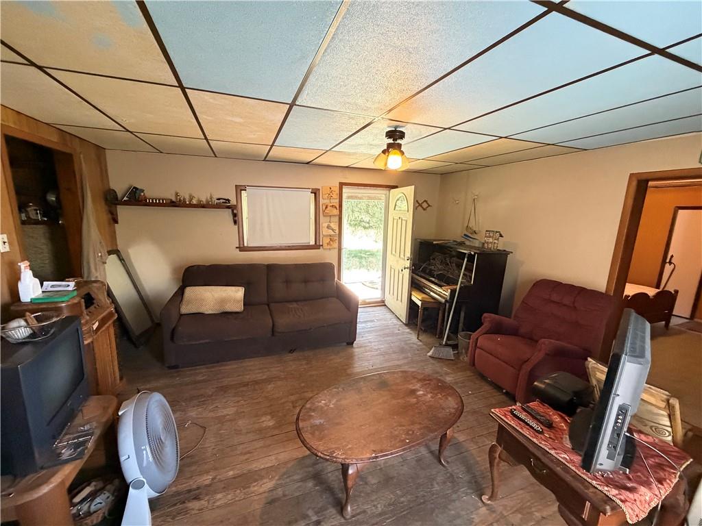 213 Gates Road Adah, PA 15410 - Photo 4 of 16