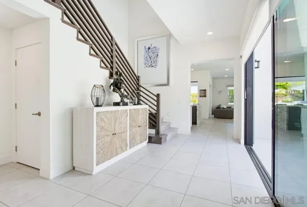 $3,499,000 | 6136 Seafaring Way, San Diego, CA 92130