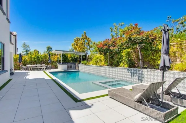 $3,499,000 | 6136 Seafaring Way, San Diego, CA 92130