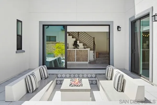 $3,499,000 | 6136 Seafaring Way, San Diego, CA 92130