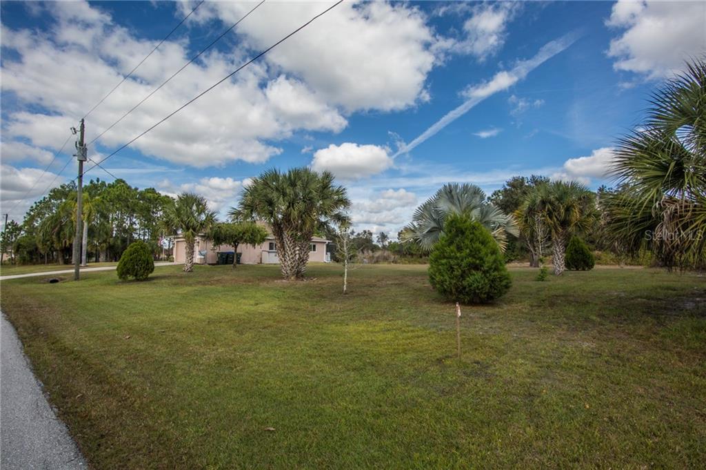 6612 Deer Run Road North Port, FL 34291 - Photo 23 of 25 Plenty of space to the right of the house