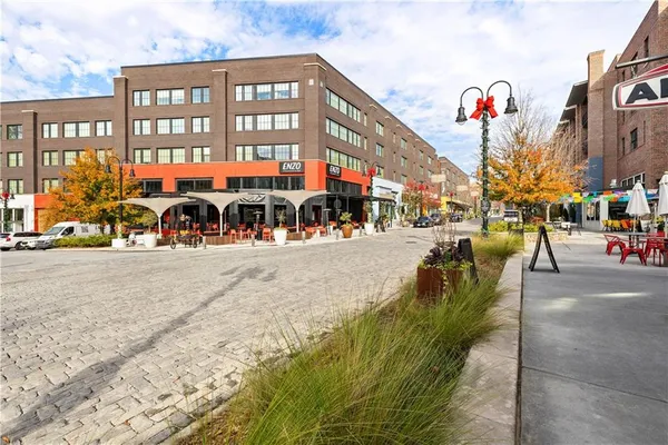 $3,300 | 255 High Street, Fayetteville, GA 30214