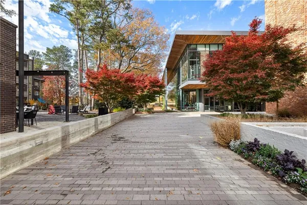 $3,300 | 255 High Street, Fayetteville, GA 30214