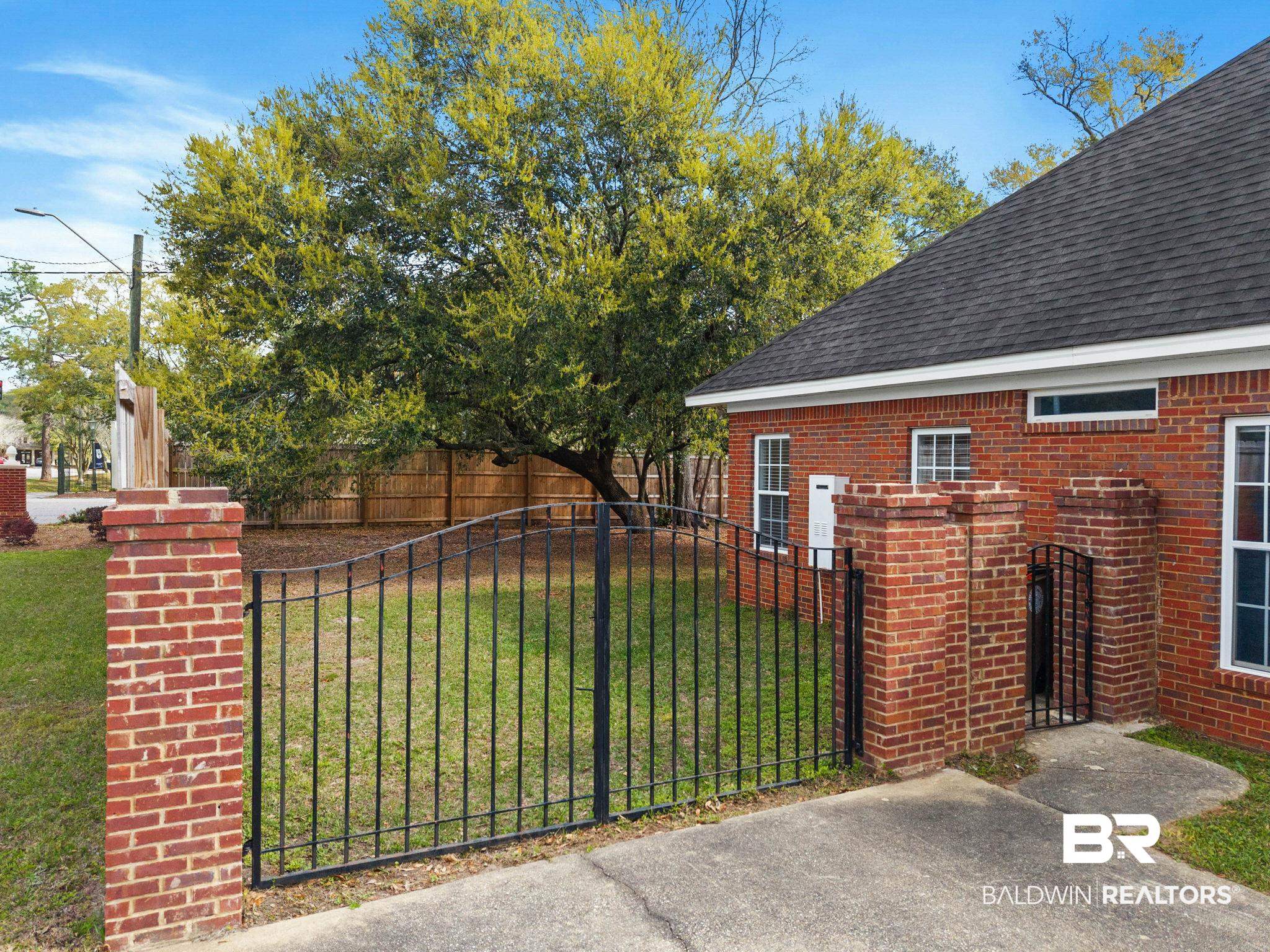 3668 Claridge Road North Mobile, AL 36608 - Photo 10 of 100 View of gate
