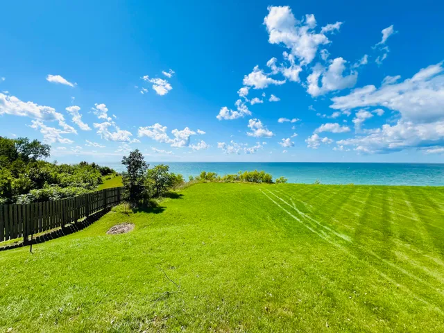 $492,000 | 0 Pier Road, Unit 8, Coloma, MI 49038